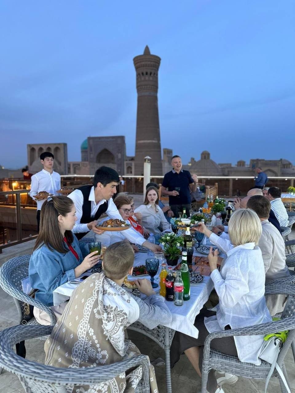 Golden Minaret With Restaurant Hotel Bukhara Exterior photo